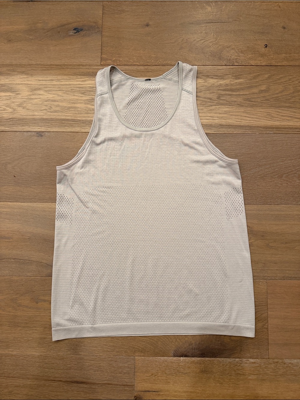 Lululemon  Men's Performance Tank Top in Light grey  - Breathable Athletic Shirt